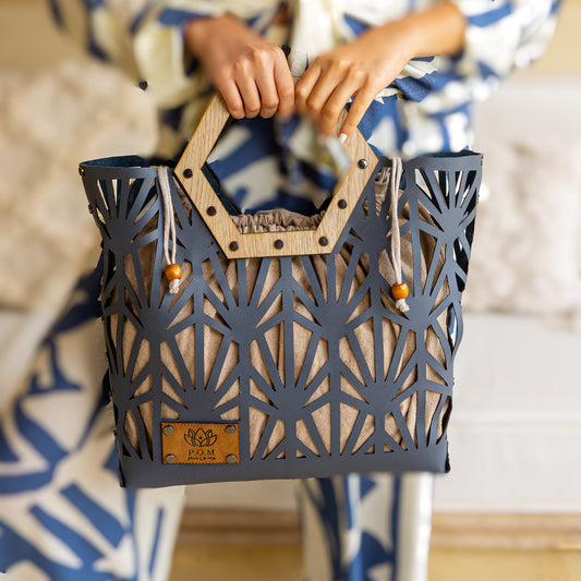 THE HEXA BAG